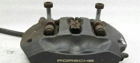 Porsche Cayenne (92A) Rear brake caliper 95835242301
