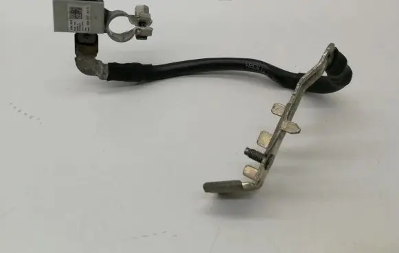 Volkswagen PASSAT B8 Negative earth cable (battery) 5Q0915181G