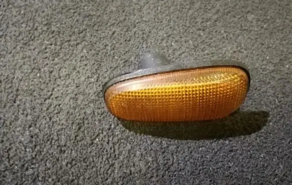 Opel Astra G Front fender indicator light