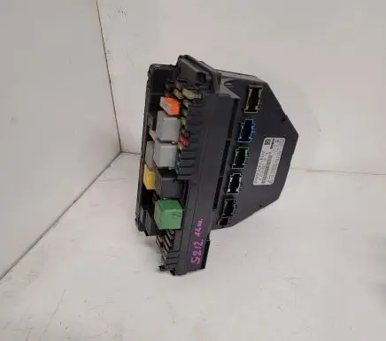 Mercedes-Benz E W212 Fuse module A2129003814 212902080 A2129020706