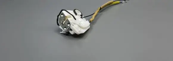 Mazda 6 Front door lock GJE8 H77H79L2