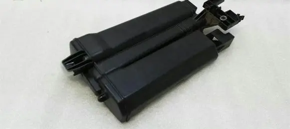 Audi A3 S3 8V Active carbon filter fuel vapour canister 5Q0201801