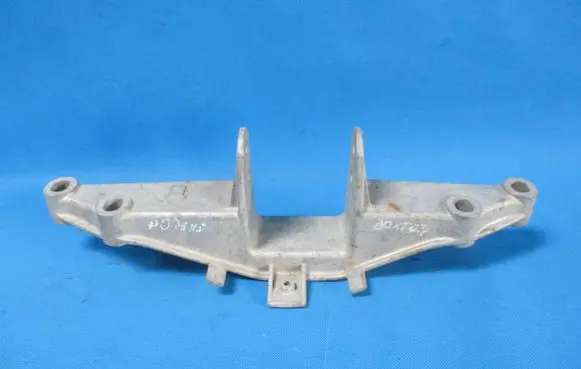 Porsche Cayenne (9PA) Engine mounting bracket 98637530901