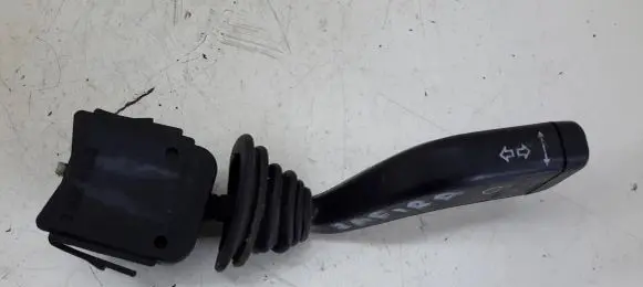 Opel Zafira A Indicator stalk 90560990