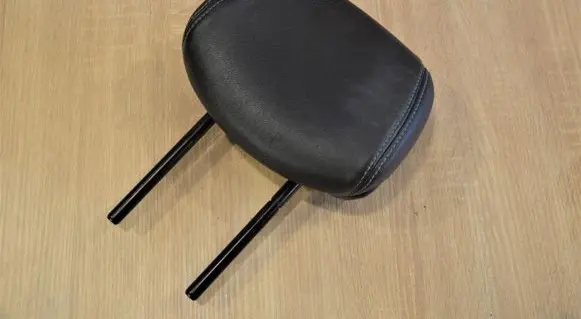 Renault Laguna III Rear seat headrest 