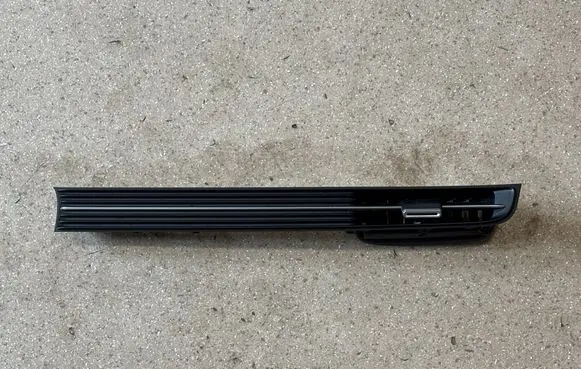 Hyundai Ioniq 5 Dashboard side air vent grill/cover trim 97490GI000