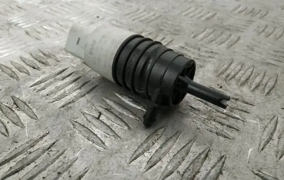 Windscreen/windshield washer pump