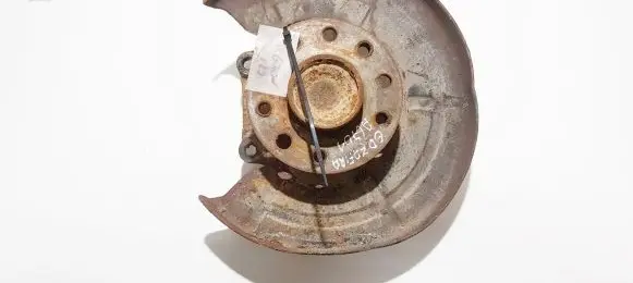 Opel Zafira A Rear brake disc plate dust cover 
