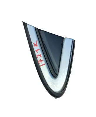 Volvo V40 Front door glass trim molding 31349229 31391026 81391032