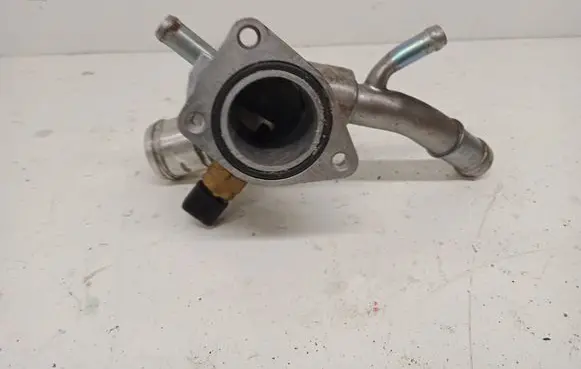 KIA Sportage Thermostat/thermostat housing 