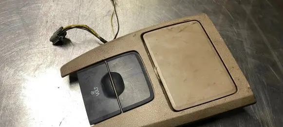Volvo XC70 Other interior part 30643800