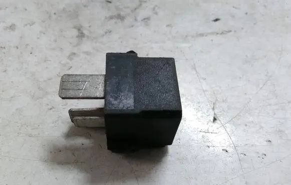Mercedes-Benz ML W163 Other relay A0025421519