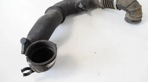 Subaru Forester SH Air intake hose/pipe A12AG05