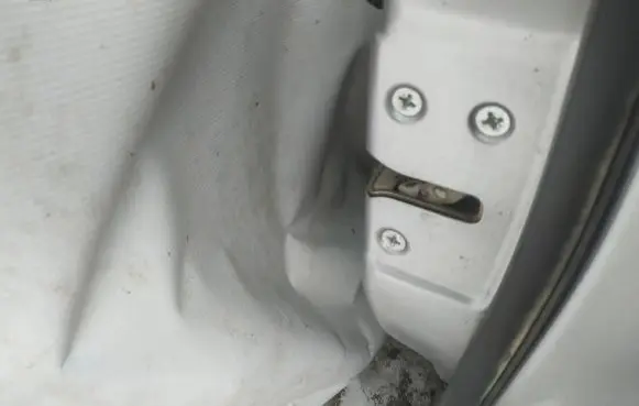 Honda Civic Front door lock