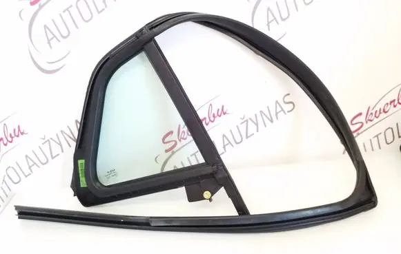 KIA Sportage Rear vent window glass 83530R2000 DA14375R 790001437500