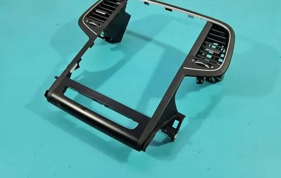Dash center air vent grill