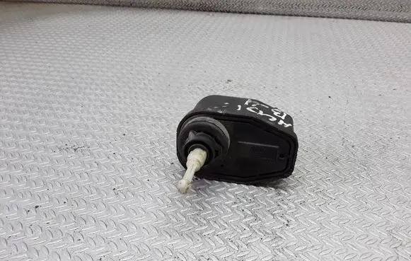Audi 80 90 S2 B4 Headlight level adjustment motor 8A0941295