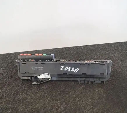 BMW 5 E60 E61 Fuse box set 6957330