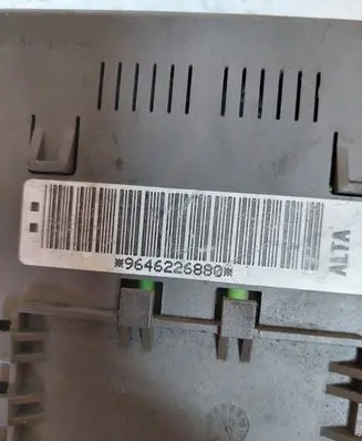 Citroen C5 Fuse box set 9646226880