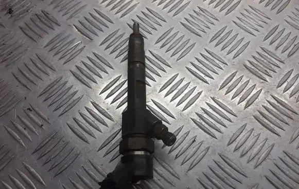 Renault Megane II Fuel injectors set 8200100272