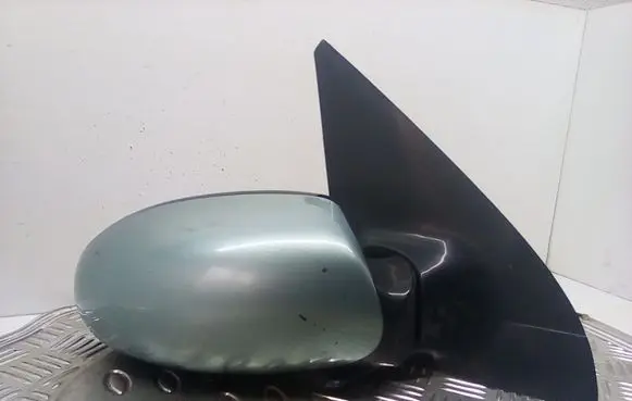 Manual wing mirror