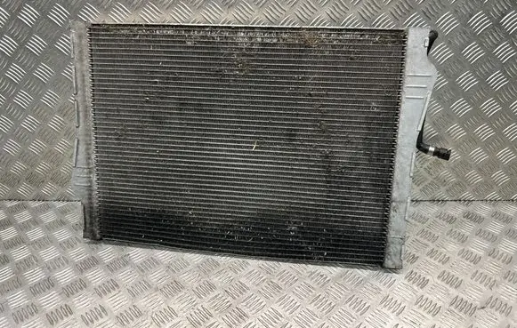 BMW X5 E70 Coolant radiator 7533472