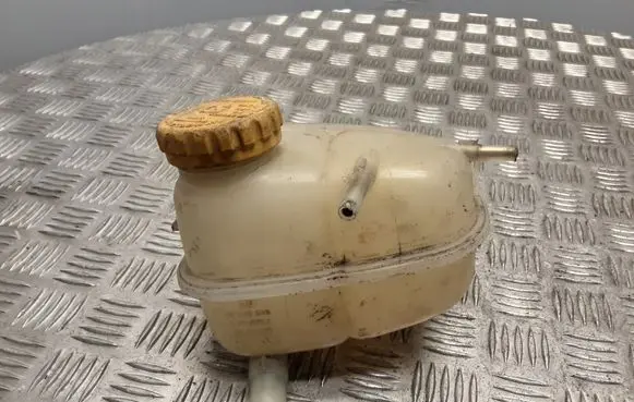 Opel Astra G Coolant expansion tank/reservoir 90530689