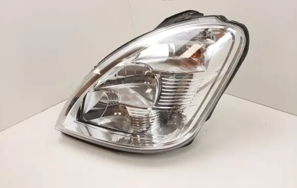 Iveco Daily 4th gen Headlight/headlamp 086631107L 05118865