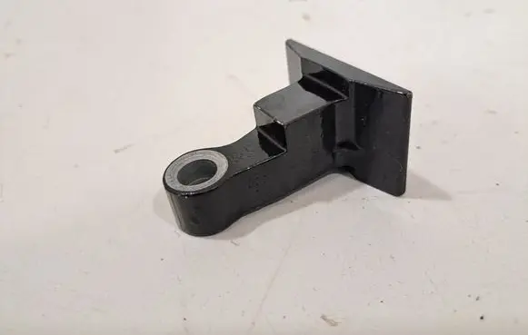 BMW 4 G22 G23 G24 G26 Rear door lower hinge 7246061