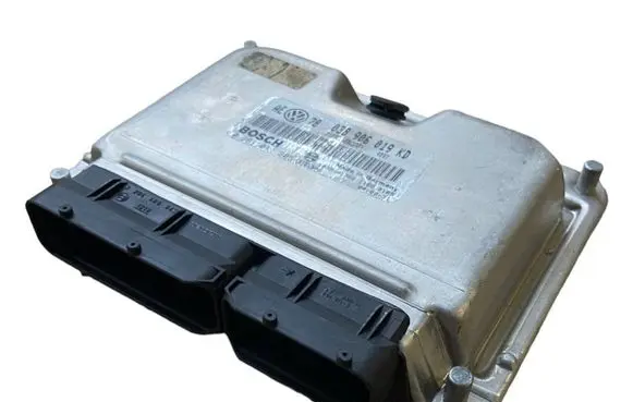 Skoda Superb B5 (3U) Engine control unit/module 038906019KD 1039S01966 0281011205