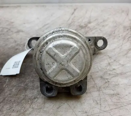 Volvo S60 Engine mount bracket G2934100 A1S19C03FC