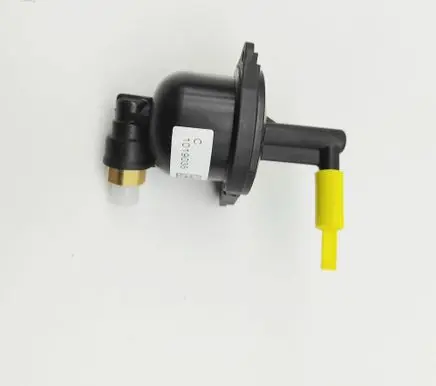Land Rover Range Rover L405 Air suspension control unit module (rear) LR140035