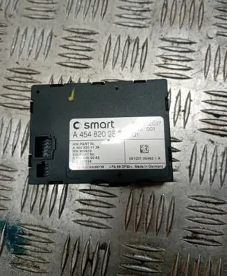 Smart ForFour I Other control units/modules A4548202526 A0004480062 A4548201126