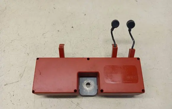 Volvo V70 Aerial antenna amplifier 8637602