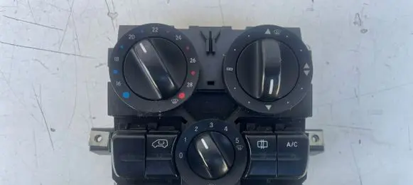 Mercedes-Benz Vito Viano W639 Climate control unit A6399060000