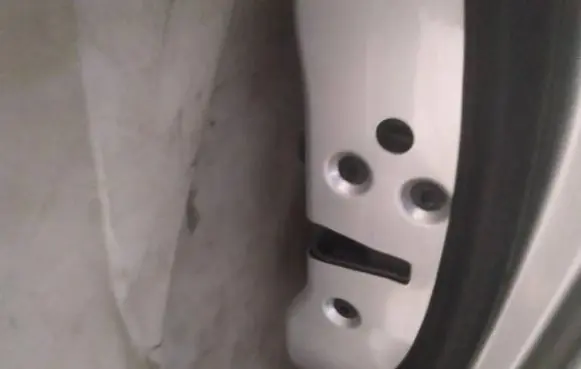 Ford C-MAX II Front door lock