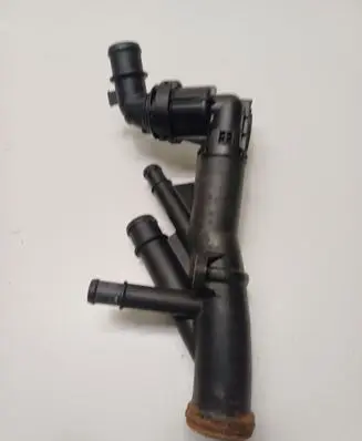 Volkswagen Transporter - Caravelle T6 Engine coolant pipe/hose 04L121071F