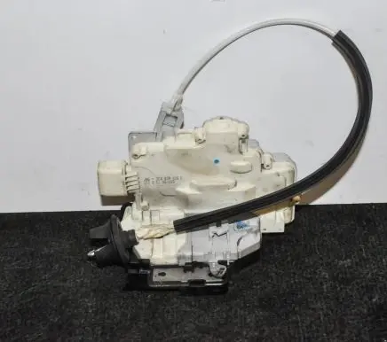 Audi Q7 4L Rear door lock 3C4839015C