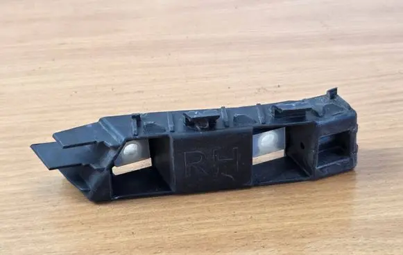 Hyundai i20 (BC3 BI3) Rear bumper mounting bracket 86654Q0000
