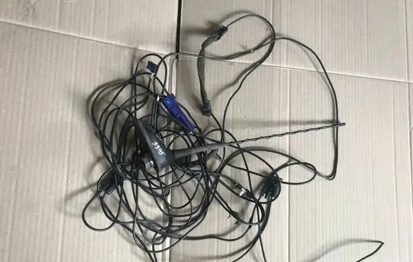 Radio antenna