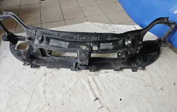 Renault Trafic II (X83) Radiator support slam panel 8200162317 8200162318