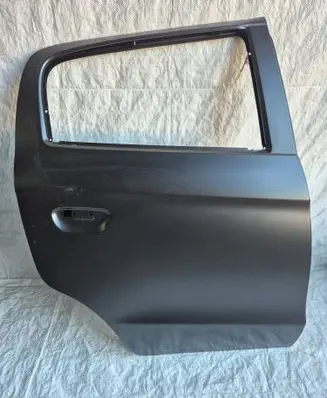 Mitsubishi Space Star Rear door 5730B908