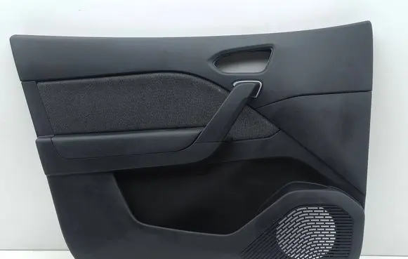 Renault Captur II Front door card panel trim 809015070R 4020516