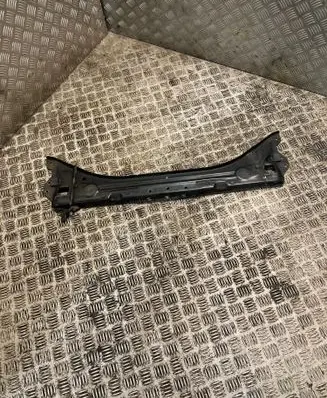 Mercedes-Benz E W211 Radiator support slam panel 2116200916 A2116200916