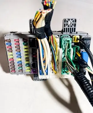 Honda Civic Fuse module SMGE330 37842RN