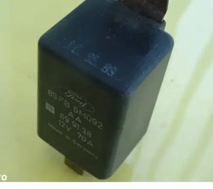 Ford Escort Other relay 89FB6M092 89FB6M092AA 899138