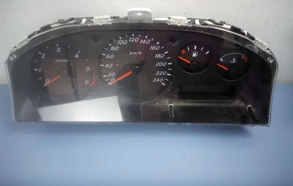 Nissan Almera N16 Speedometer (instrument cluster) BM514 1299914