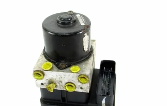 Mazda 2 ABS Pump 2S612M110CE D351437A0B