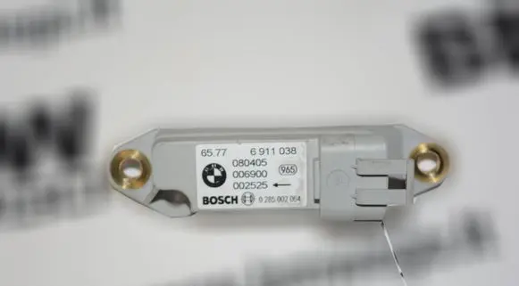 BMW X5 E53 Airbag deployment crash/impact sensor 6911038