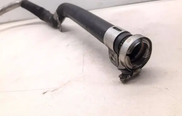 BMW 5 F10 F11 EGR valve line/pipe/hose 7823991A